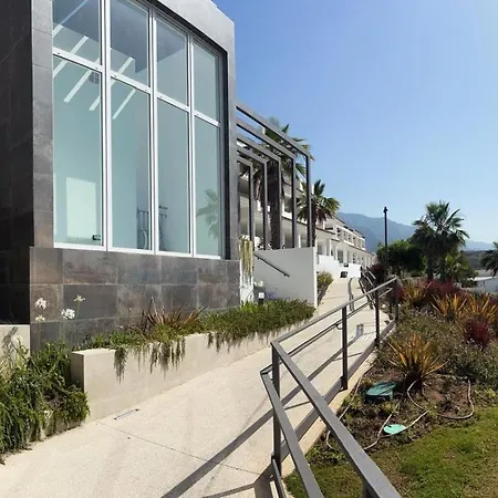 Apartmán Modernos Cerca De Puerto Banus *