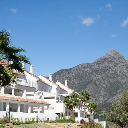 Modernos Cerca De Puerto Banus Appartement