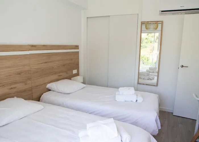 Modernos Cerca De Puerto Banus * Marbella