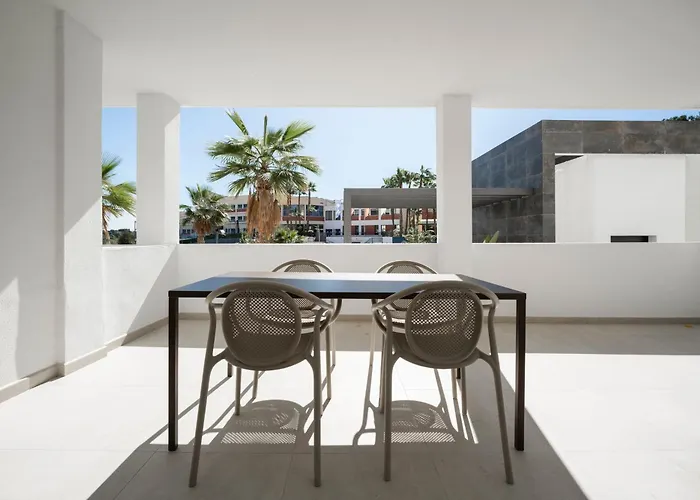 Modernos Cerca De Puerto Banus Appartamento